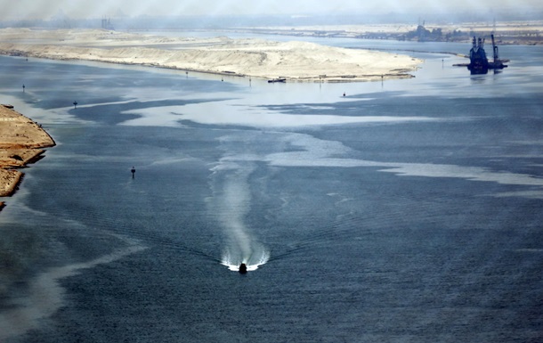 В Египте открыли дублер Суэцкого канала
