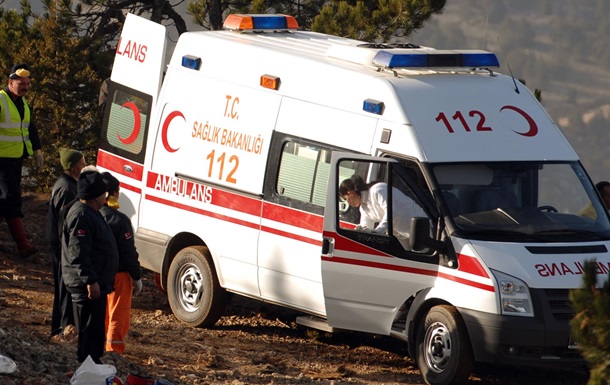 Автобус с туристами из стран СНГ перевернулся в Турции, есть погибшие