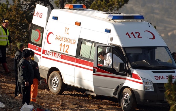 ДТП в Туреччині: загинули троє російських туристів, 23 поранені