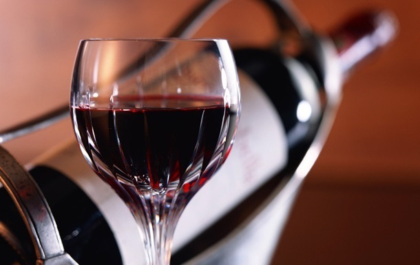Фахівці визначили найдорожче вино в світі