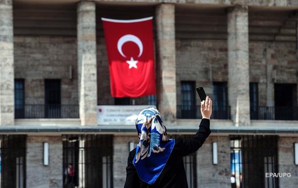 Тургалузь в Туреччині може втратити до 5 млрд євро через теракти