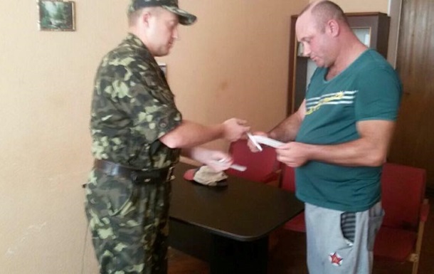 Охраннику особняка под Киевом, стрелявшему по детям, вручили повестку