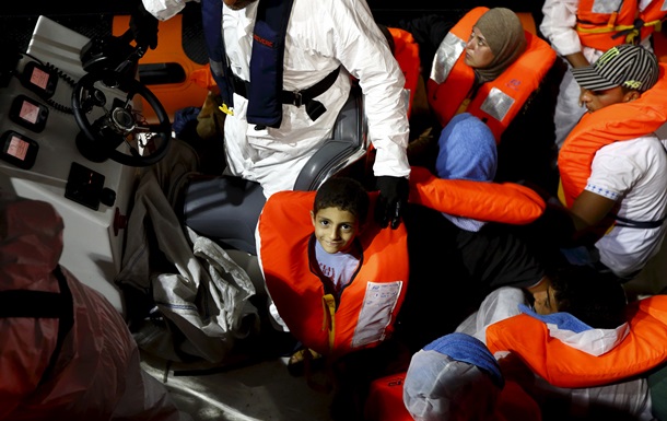 В Средиземном море утонуло 40 мигрантов