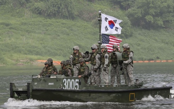 Південна Корея і США почали спільні військові навчання