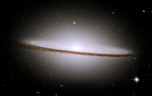 Ученые показали ближайшую кольцевую галактику