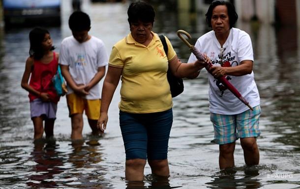 На Філіппінах загинули десять людей в результаті тайфуну
