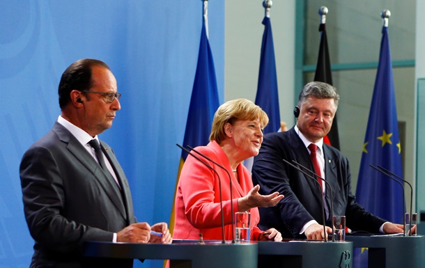Меркель объяснила цель приглашения Порошенко в Берлин