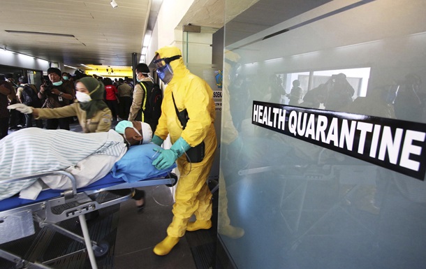 В Саудовской Аравии еще четверо человек умерли от вируса MERS