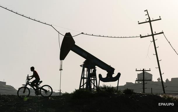 Нафта дорожчає у рекордному за п ять років темпі
