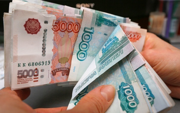 В Донецке резко ослабили рубль