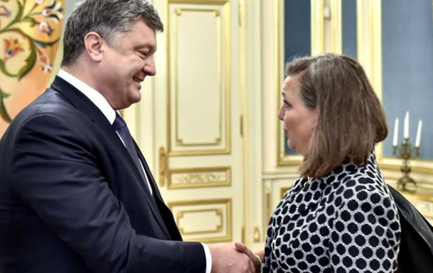 Порошенко і Нуланд обговорили можливість збільшення фіндопомоги Україні