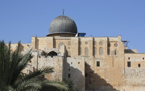 В Иерусалиме возобновились беспорядки на Храмовой горе