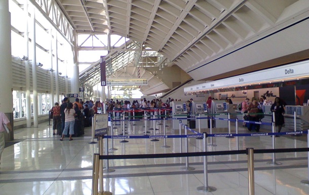 У США евакуйований термінал аеропорту Ontario через загрозу вибуху