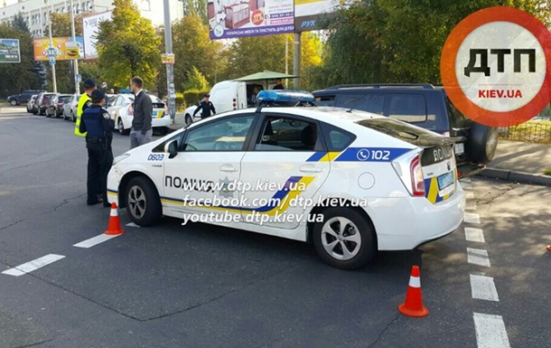 Полиция в Киеве снова попала в ДТП