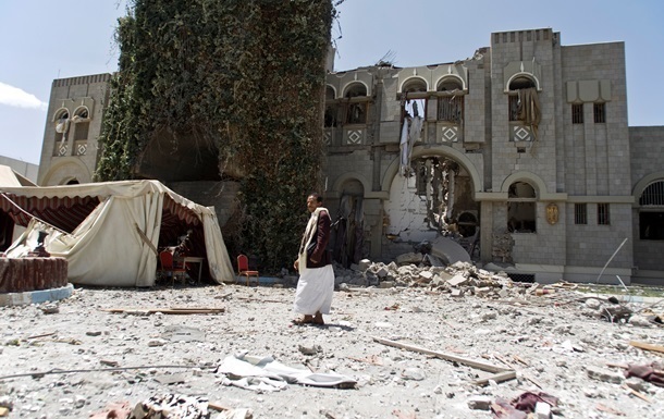 За шесть месяцев в Йемене от авиаударов погибли свыше шести тысяч человек