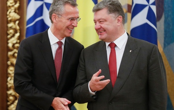НАТО нам допоможе? Навіщо в Україну приїжджав генсек Альянсу