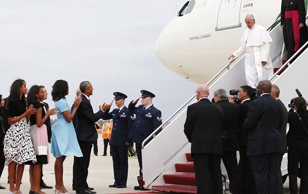 Папа Франциск прибыл в Вашингтон с официальным визитом