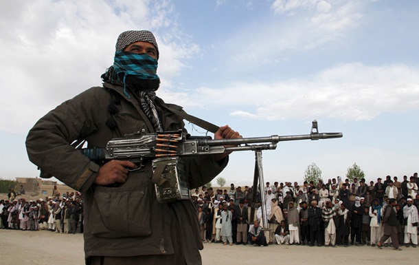 США нанесли авиаудар по талибам в Афганистане