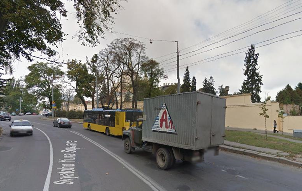 У Львові хочуть пустити тролейбуси через парк