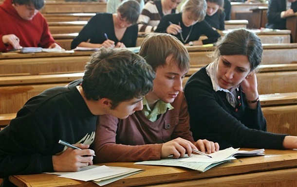 Одесских студентов заставляют подписывать петиции к Порошенко - СМИ