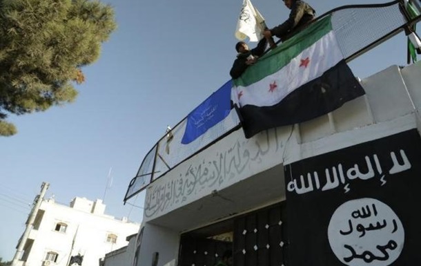 Бойовики ІД захопили нові території в Сирії - спостерігачі