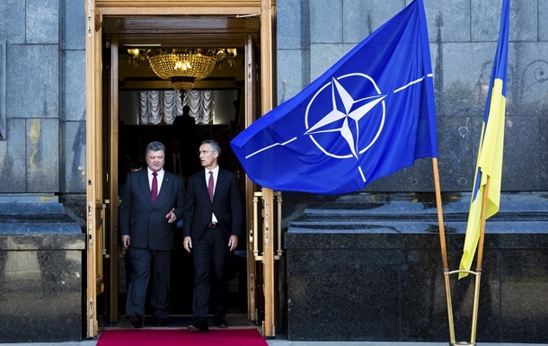 НАТО поможет Украине восстановить контроль над воздушным пространством