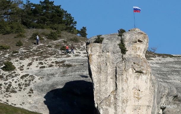 Медведєв відніс 220 об єктів Криму до пам яток історії та культури РФ