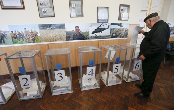 У Київській області ціле село голосувало без паспортів - Опора