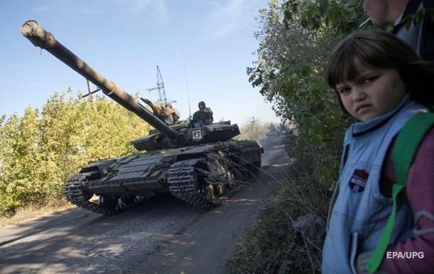 На Донбассе последний день проверки отвода танков