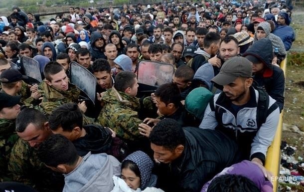 В Европу за месяц прибыло рекордное число беженцев