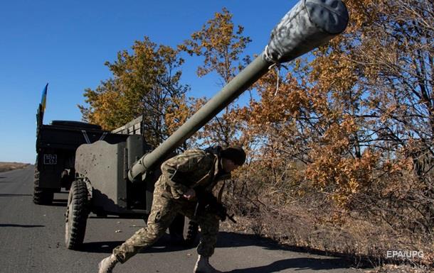 На Донбассе заявляют о десятках обстрелов