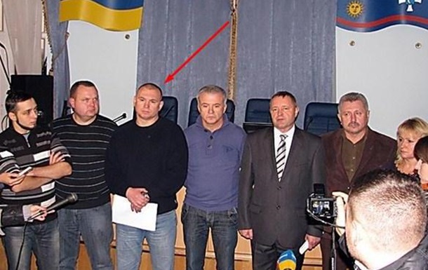 Вінничани оголосили політичний вирок  активістам , які вдавали лідерів області