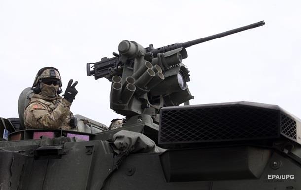 Литва запросила у США бронемашини Stryker для оборони