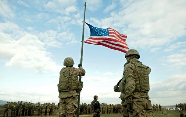 У США приспустять національні прапори через теракт у Франції