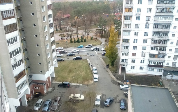 В Киеве стрельба: ранен полицейский
