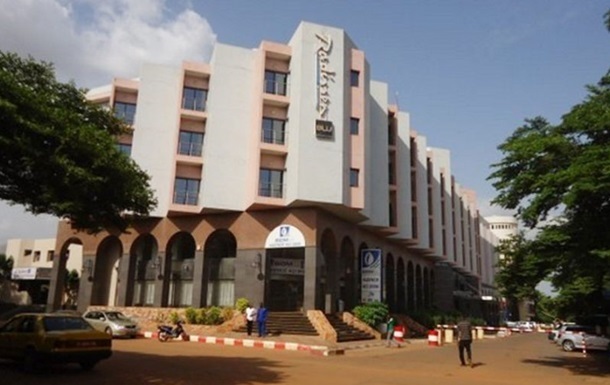 Захват отеля в Мали: ответсвенность взяла группировка Аль-Каиды