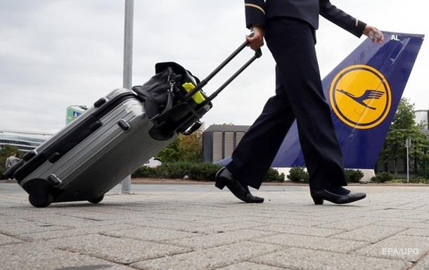 Бортпровідники Lufthansa передумали страйкувати