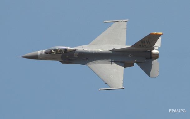 У США зазнав аварії винищувач F-16