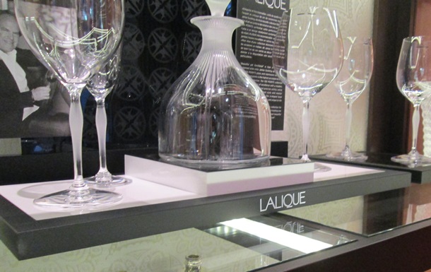 Новая экспозиция французского хрусталя Lalique в Decoroom
