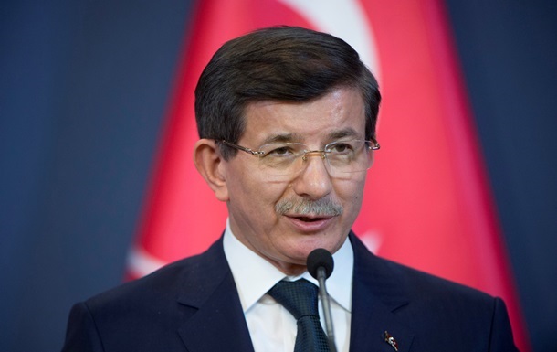 Премьер Турции призвал расследовать убийство курдского адвоката