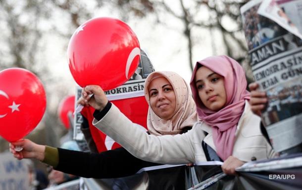 Турция ужесточает правила въезда для журналистов из РФ