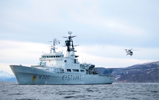 Береговая охрана Норвегии задержала судно РФ