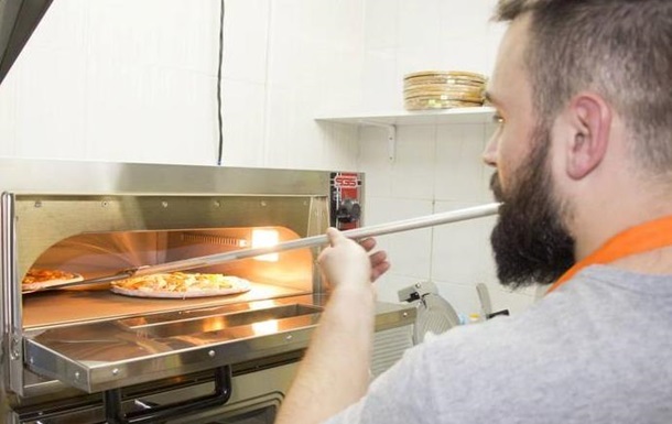 В Киеве ветераны АТО открыли пиццерию