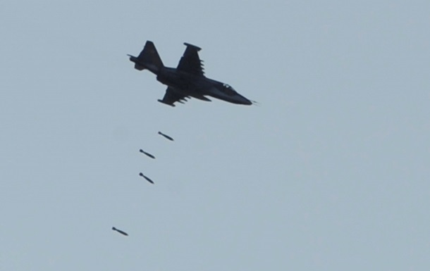 Літаки РФ скинули в Сирії майже дві тисячі бомб за чотири дні