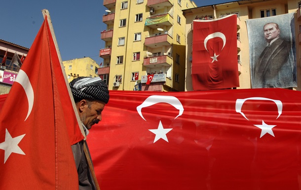 Турция: Россия поставила себя в нелепое положение