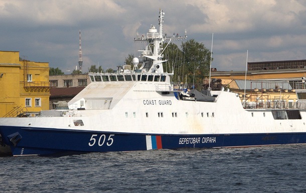 ФСБ РФ отправила корабль для защиты буровых от украинских пограничников