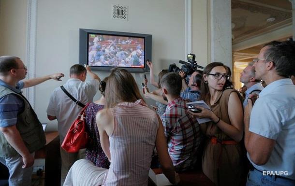 ТБ підсилює ненависть, висвітлюючи конфлікт на Донбасі - експерти