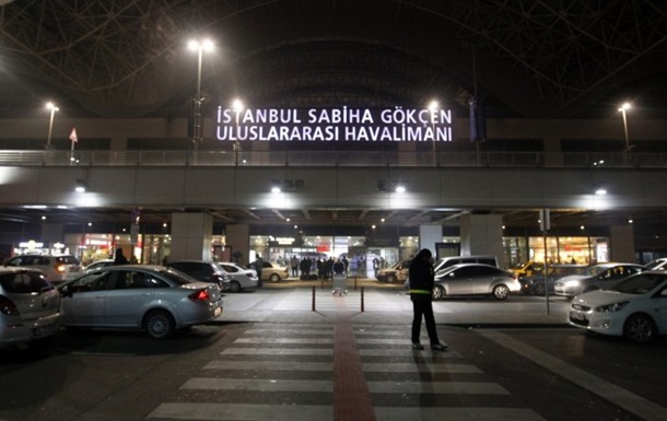 Курди взяли на себе відповідальність за вибух в аеропорту Стамбула