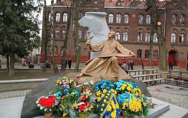 У Львові відкрили пам ятник автору гімну України