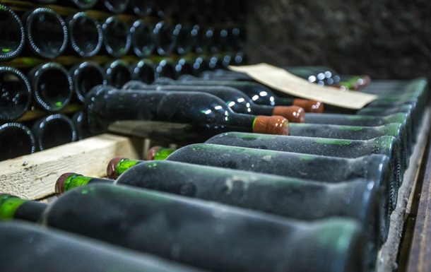 У Криму розпродають унікальні вина  Массандри 
